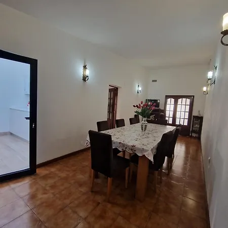 Casa Do Martins Εσποσέντε